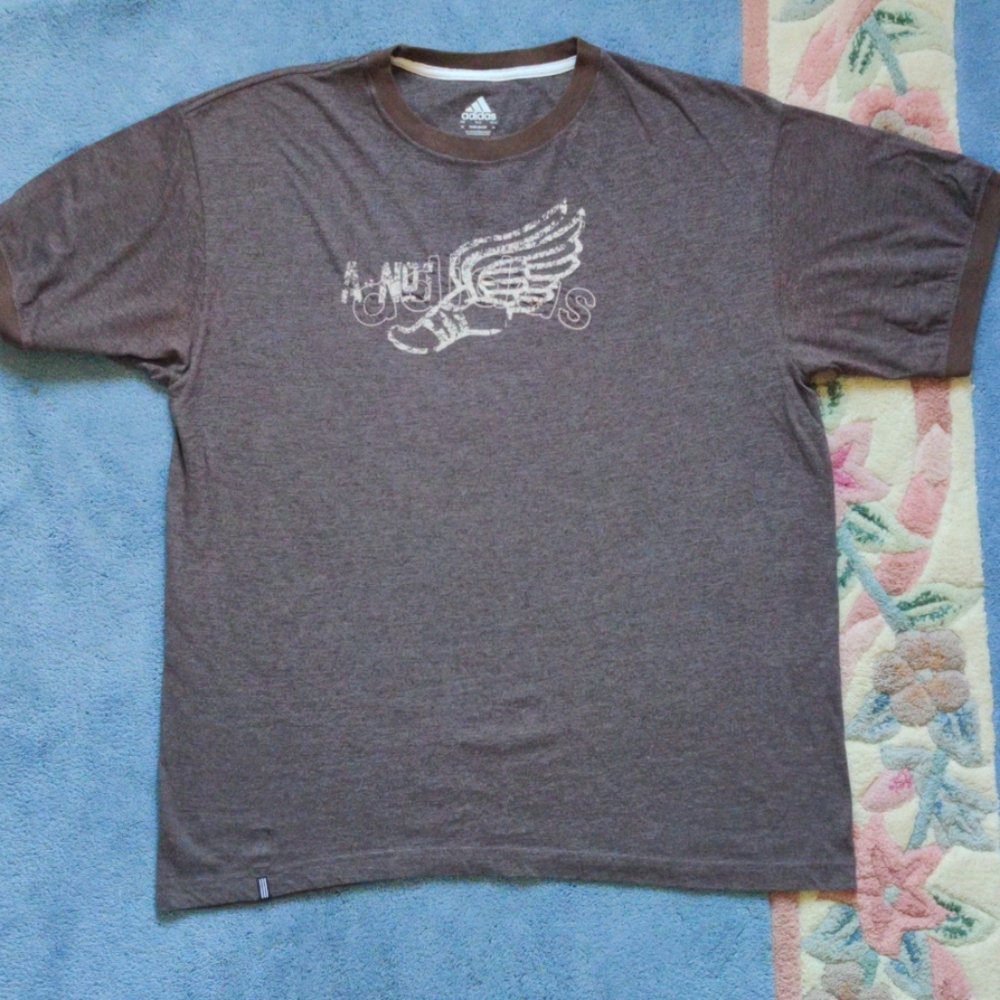 Adidas T-Shirt